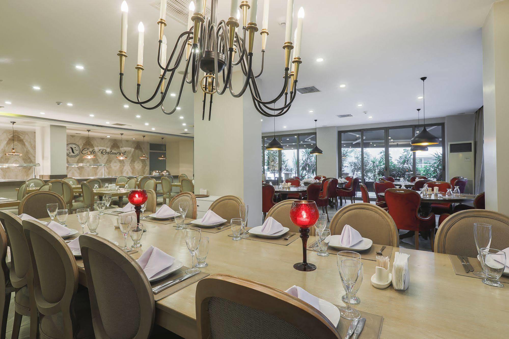 Otel Nobel